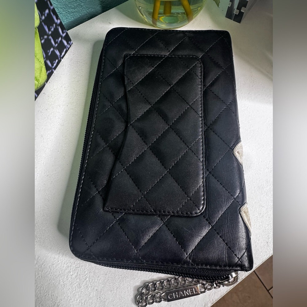 CHANEL Cambon Quilted Wallet Organizer - Picture 4 of 17